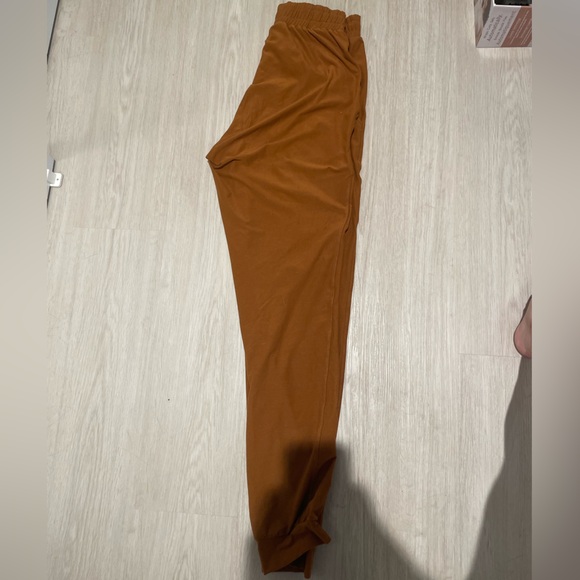 Wolven jogger - Picture 8 of 10